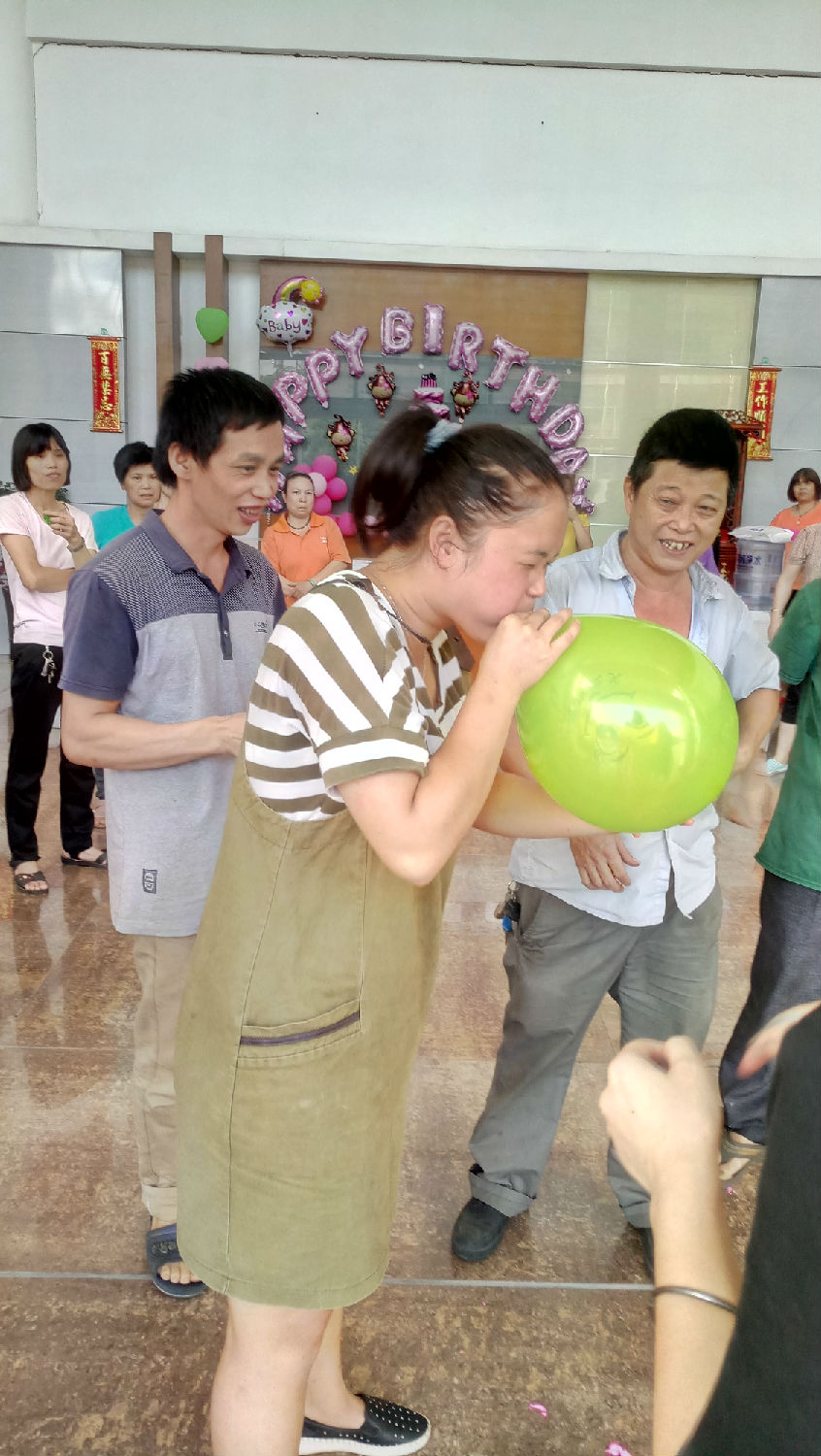 和佳庭蹲便器水箱生日會(huì)現(xiàn)場(chǎng)